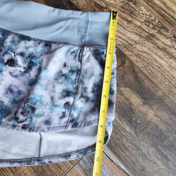 Lululemon Speed Up Mid-Rise Short 3" Lined Kaleidofloral Multi Blue Cast - Picture 12 of 14